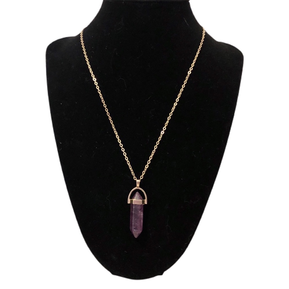 🆕 Purple Crystal Stone Pendent Necklace